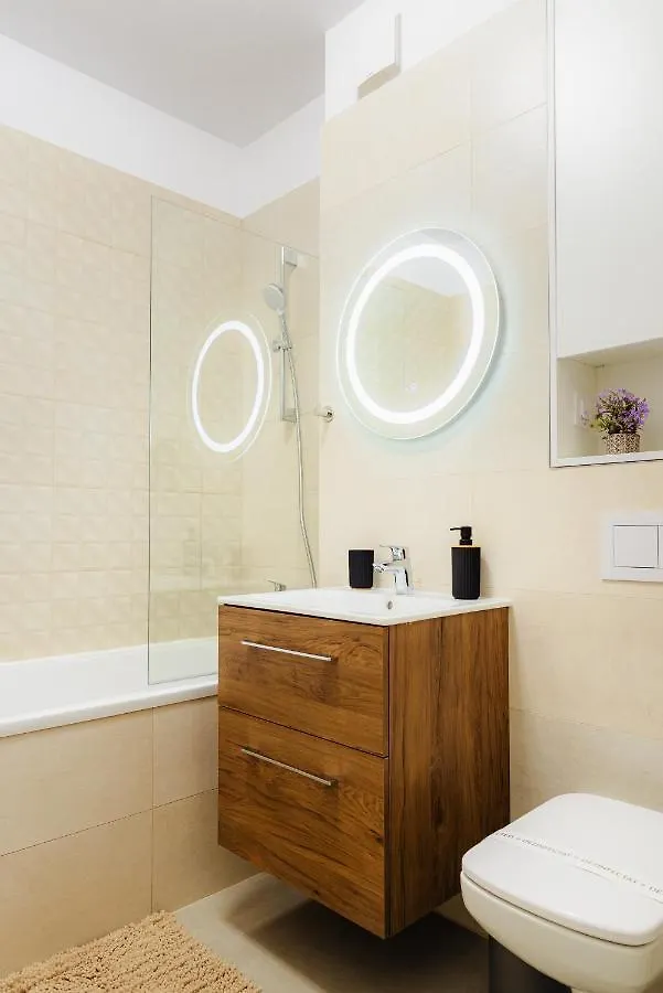 New Luxury City Center Studio Βουκουρέστι
