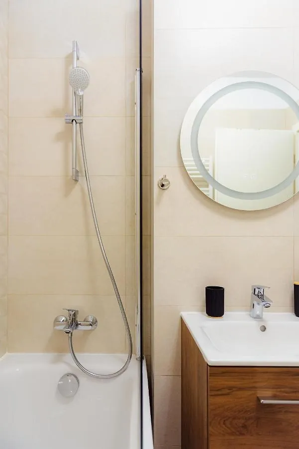 Apartment New Luxury City Center Studio Bucharest